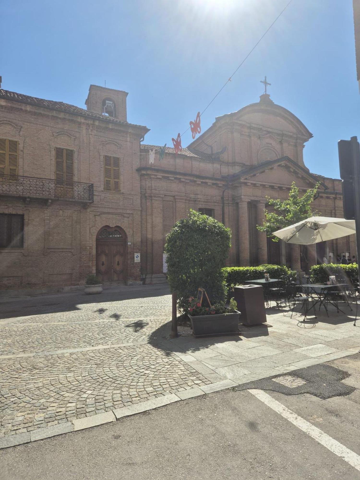 Appartamento Nonnos Panorama Nizza Monferrato Esterno foto